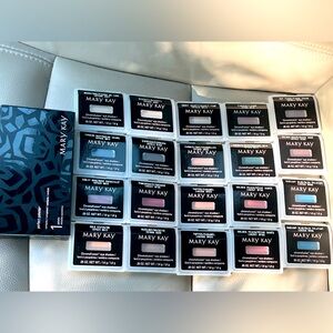 Mary Kay eyeshadow and perfect palette